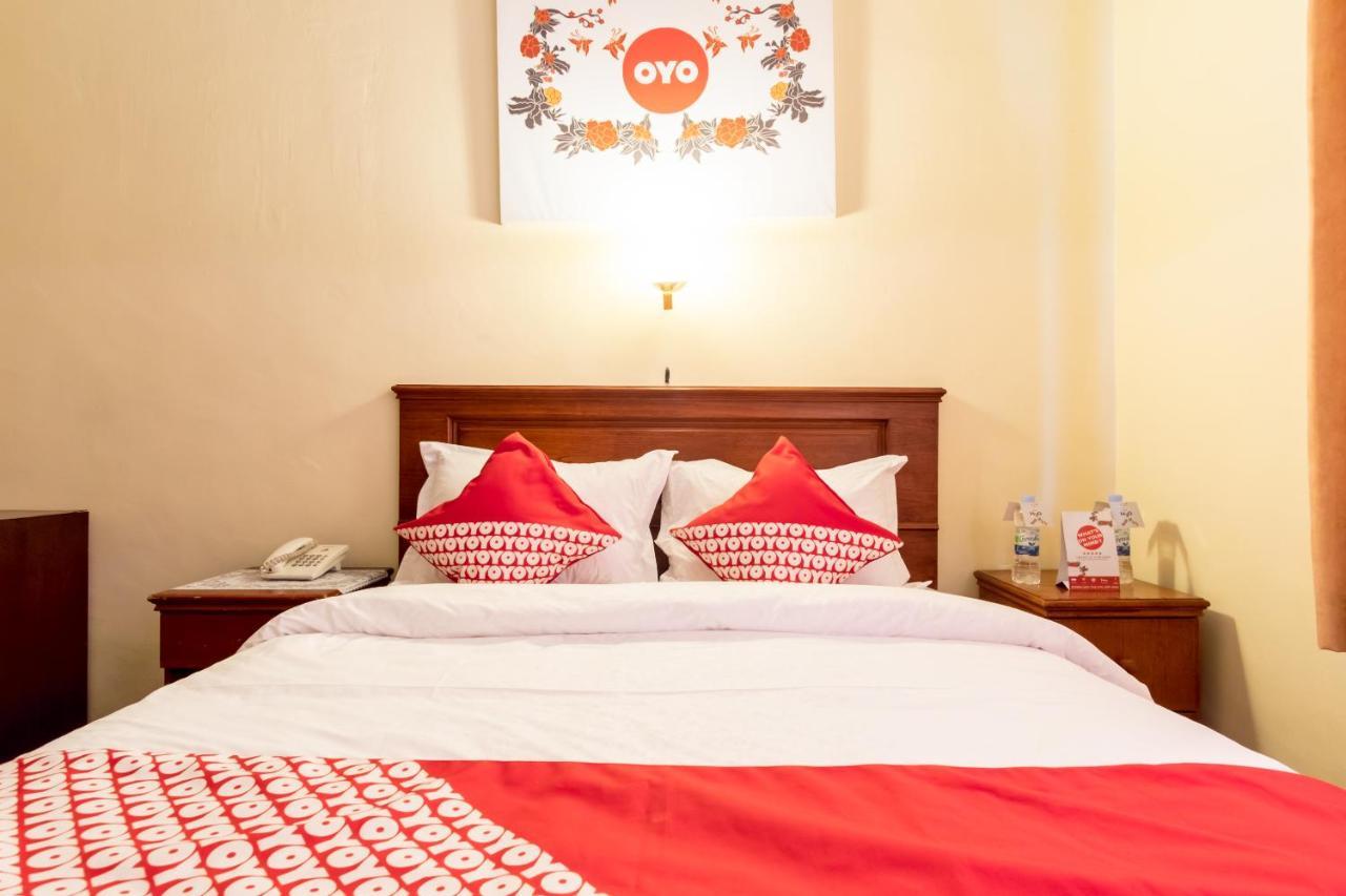 โอโย 1030 โฮเต็ล บูมี อาสิห์ Hotel เมดาน ภายนอก รูปภาพ