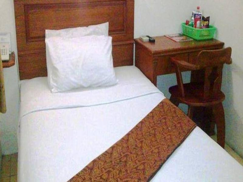 โอโย 1030 โฮเต็ล บูมี อาสิห์ Hotel เมดาน ภายนอก รูปภาพ