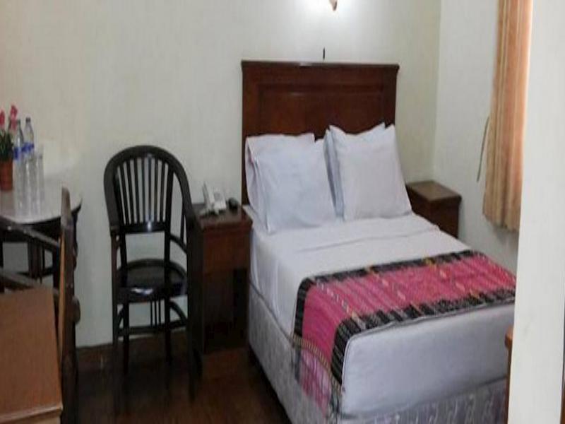 โอโย 1030 โฮเต็ล บูมี อาสิห์ Hotel เมดาน ภายนอก รูปภาพ