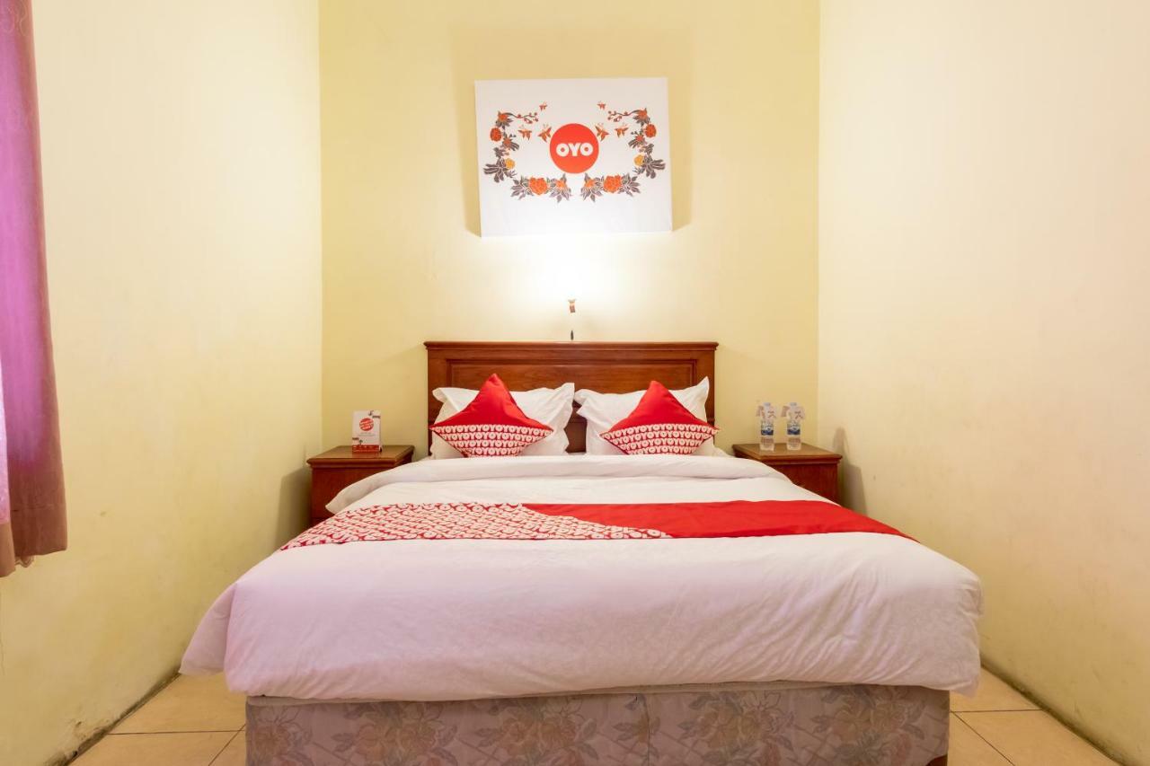 โอโย 1030 โฮเต็ล บูมี อาสิห์ Hotel เมดาน ภายนอก รูปภาพ