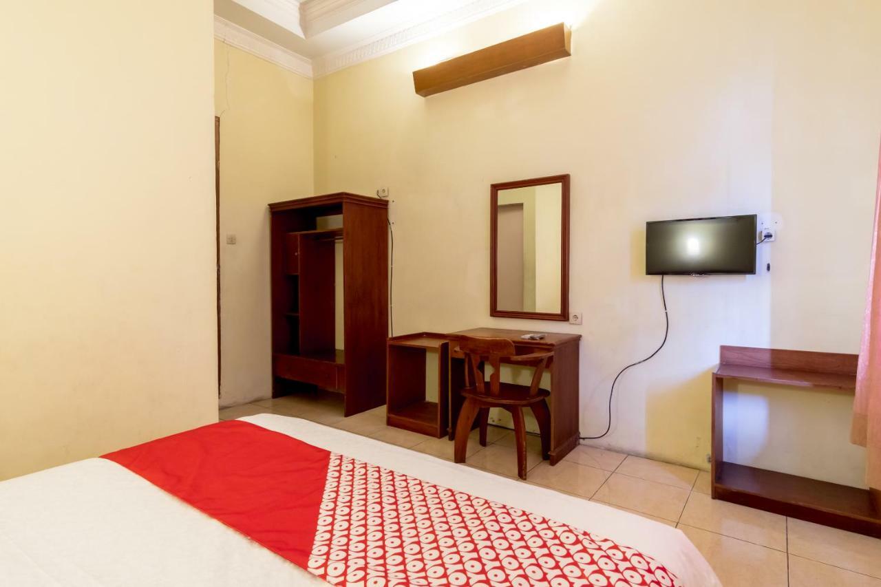 โอโย 1030 โฮเต็ล บูมี อาสิห์ Hotel เมดาน ภายนอก รูปภาพ