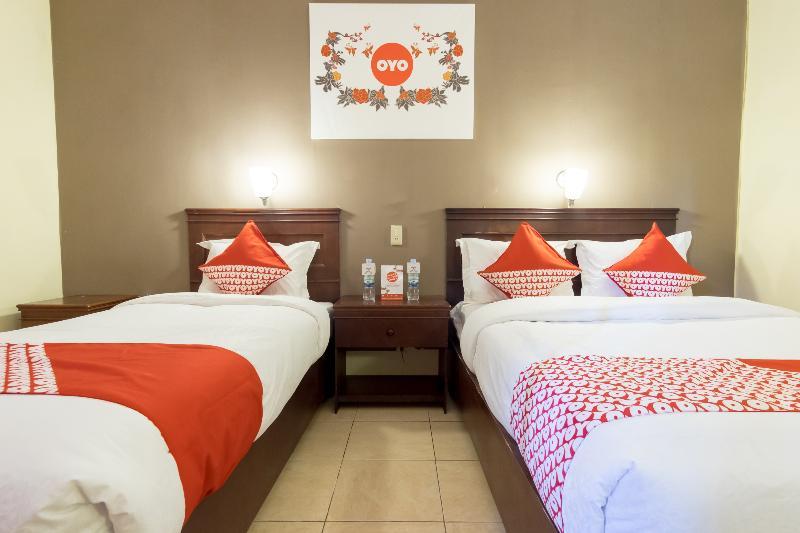โอโย 1030 โฮเต็ล บูมี อาสิห์ Hotel เมดาน ภายนอก รูปภาพ